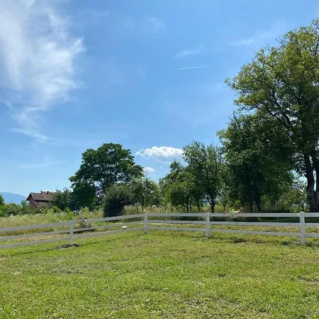 Hill House Emir Casa vacanze Bihać